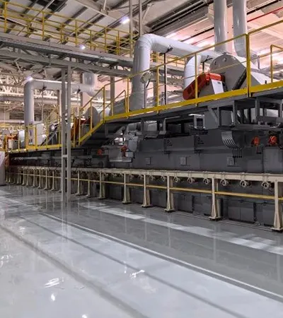 Línea de producción de vidrio fotovoltaico laminado ultratransparente de 300t/d en Turquía