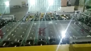 Robot de carga y descarga de vidrio