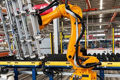 Robot de carga y descarga de vidrio